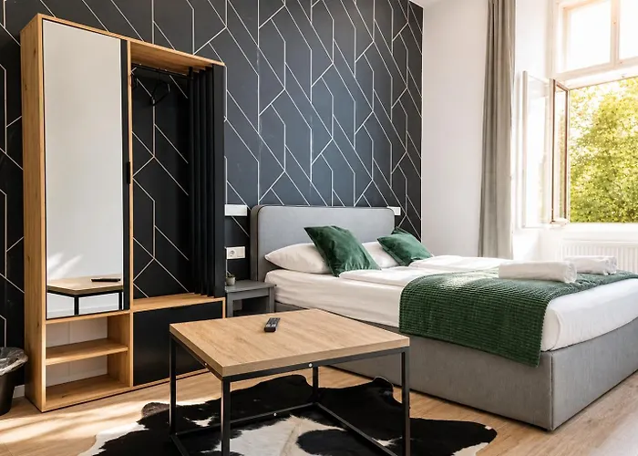 Appartement Shopping Paradise 9br Complex Ideal For 22 People Wenen